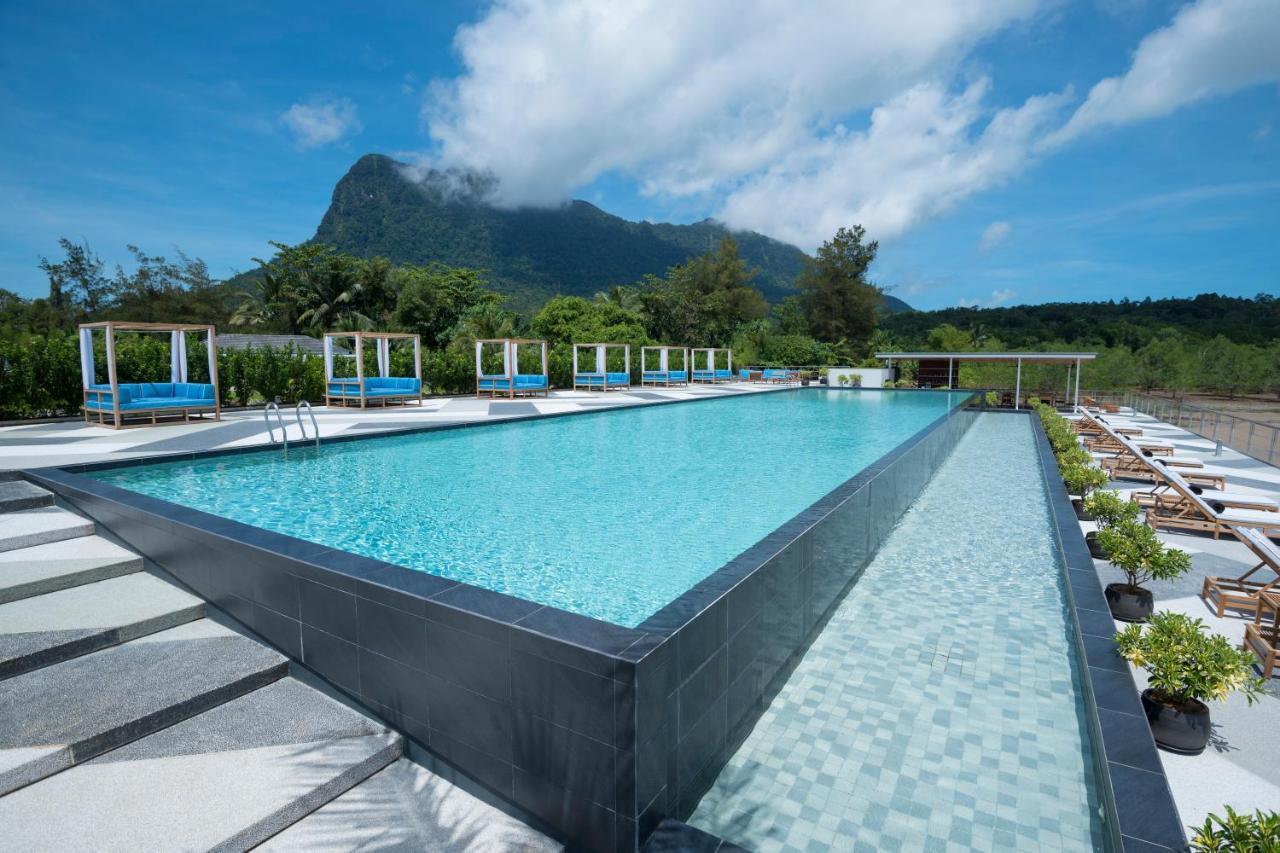 Cove 55 Hotel Santubong Kültér fotó