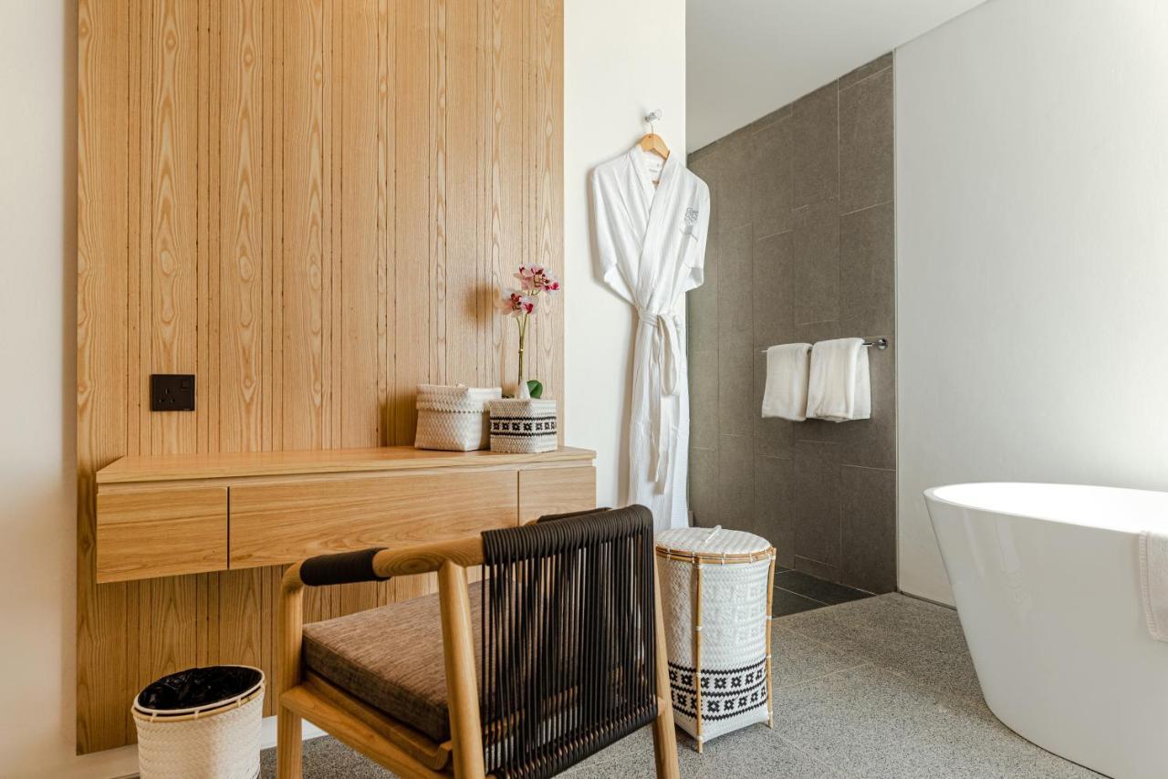 Cove 55 Hotel Santubong Kültér fotó