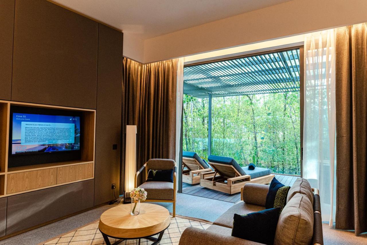 Cove 55 Hotel Santubong Kültér fotó